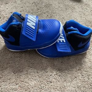 Blue Nikes💙